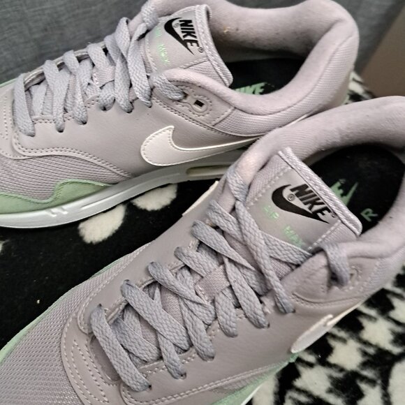 %Size 11 - Nike Air Max 1 Grey Mint Men Sneakers / A 15